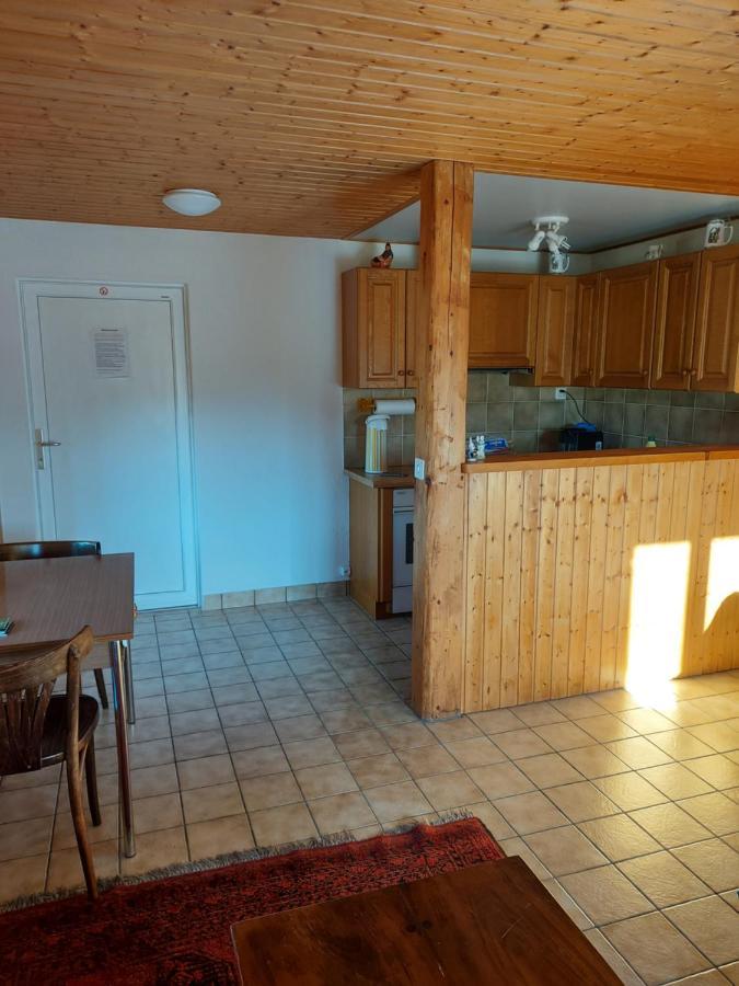 Les Emposieux2 Apartment Travers Exterior photo